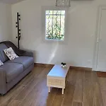 T2 Rénové Avec Jardin